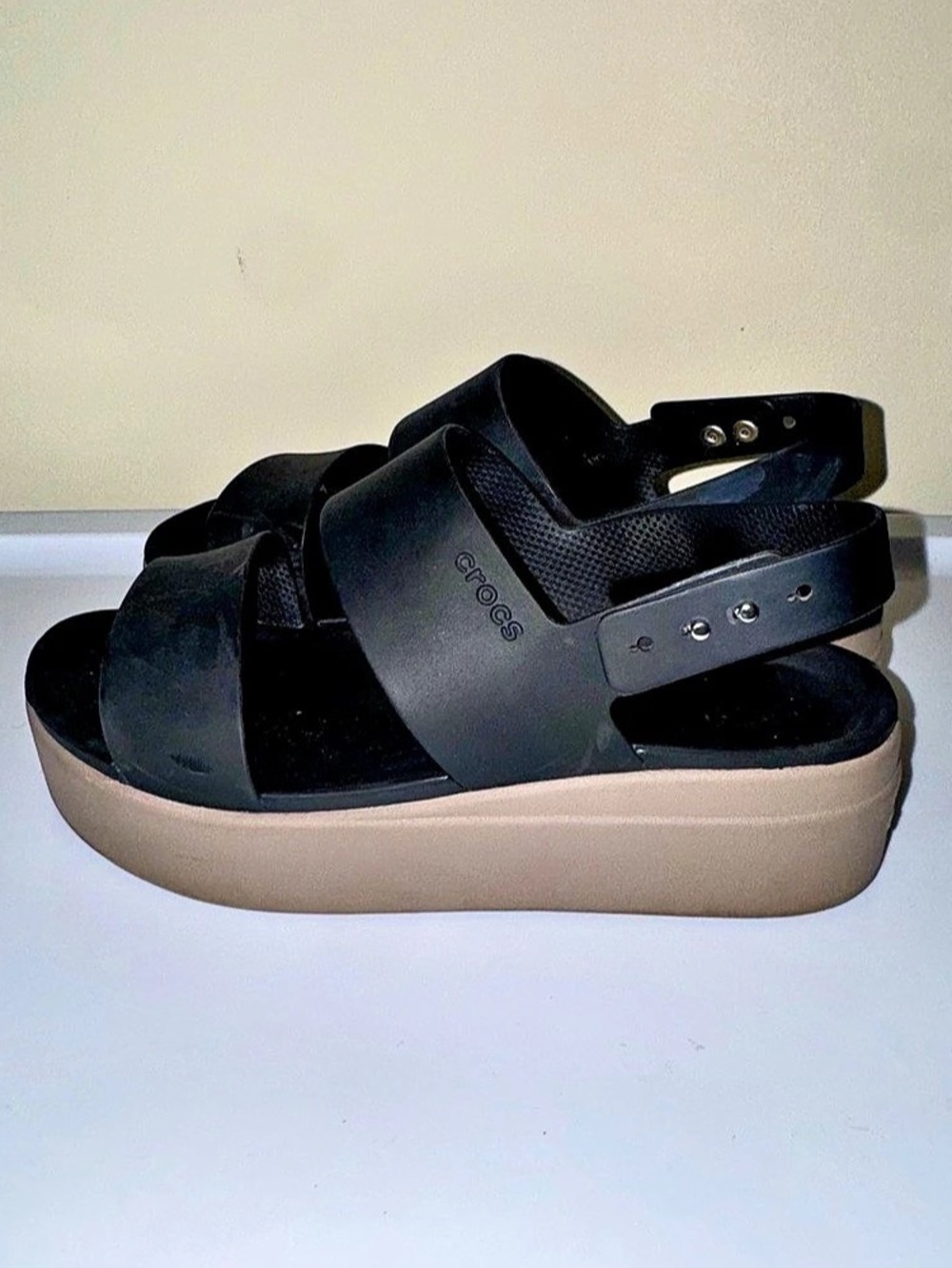 Crocs Brooklyn Low Wedge Sandals Black & Brown US 7 - Picture 4 of 12